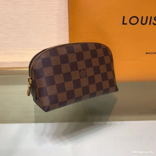 AAA Pruses Bags LOUIS VUITTON COSMETIC POUCH 0729
